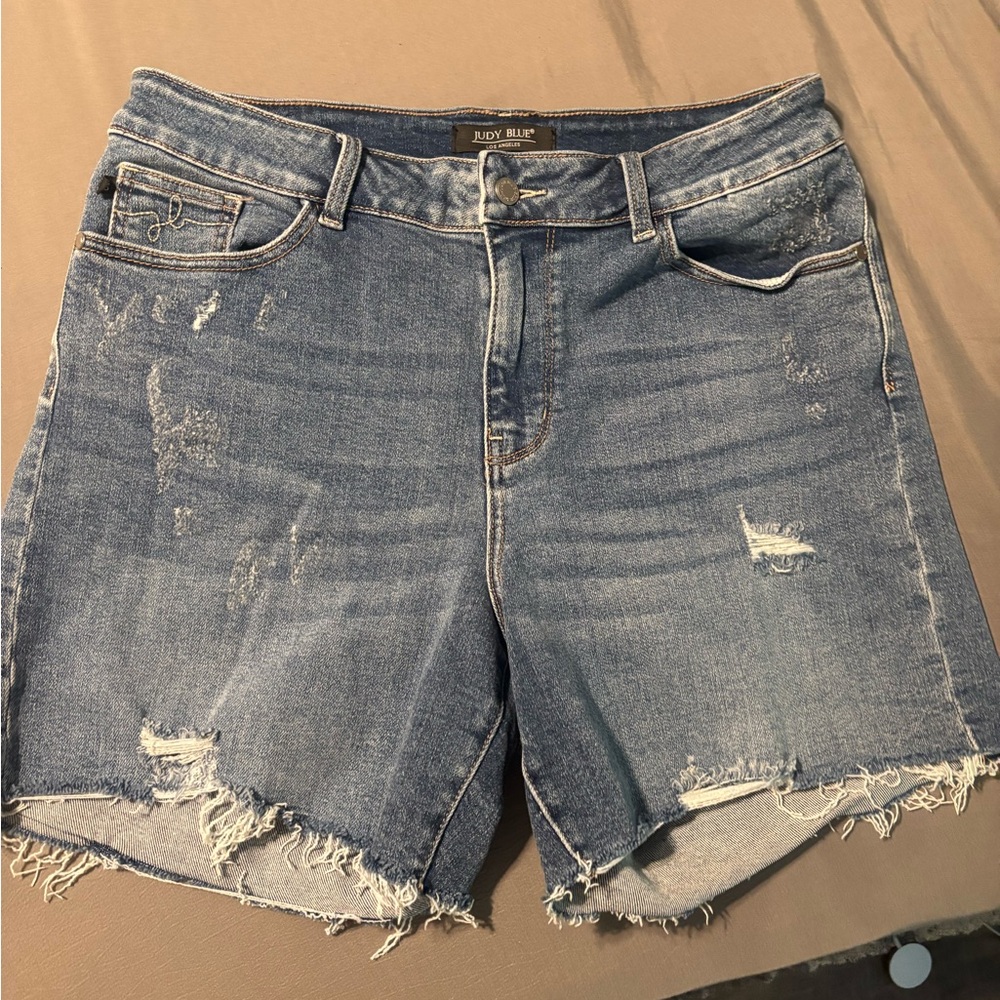 Judy Blue Distressed Jean Shorts Blue